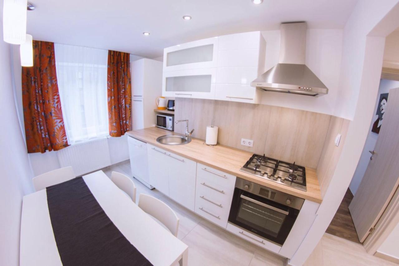 Apartment Goodmood2 With Free Parking 자그레브 외부 사진